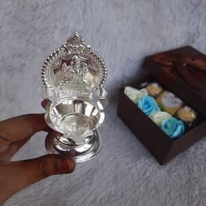 Vilaku Hamper