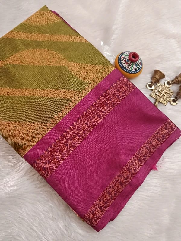 Banarasi Katan
